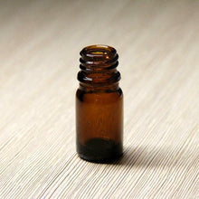 Load image into Gallery viewer, Black Pepper Essential Oil 10ml Aromatherapy muscular aches  pains
